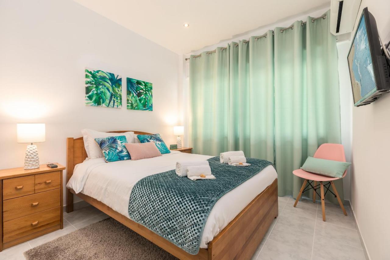 Aquazul Beach Flat - Praia Da Rocha Portimão Exteriör bild